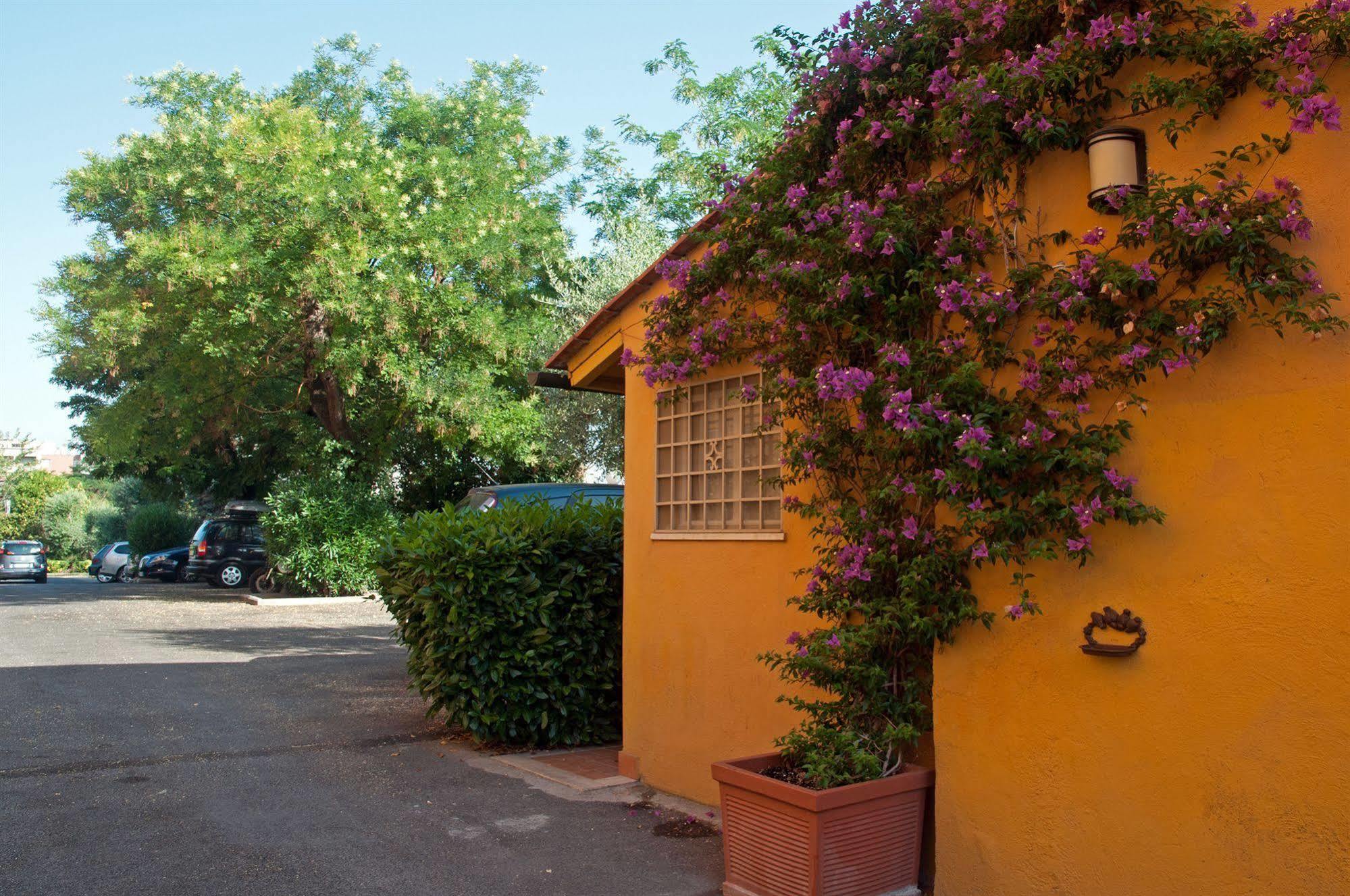 Orto Di Roma Hotel Exterior foto